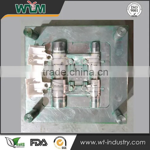 2016 Good Quality PP Material Parts Injection Molding Plastic Factory photo-2