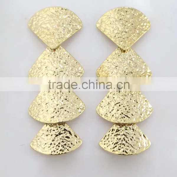 New Design Good Looking Fashion Indian Gold Jhumka Earring
