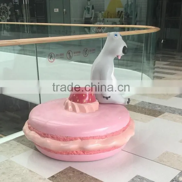Fiberglass Bear With Cake Decoration for Mall photo-3