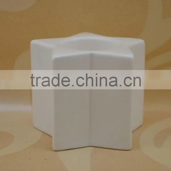 White Ceramic Tealight Candle Holder With Santa Claus Shape photo-4