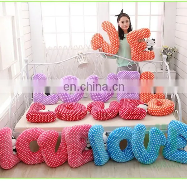 HI CE Latest Wholesale Valentine's Day Custom Letter Love Shaped Pillow for Sale photo-4