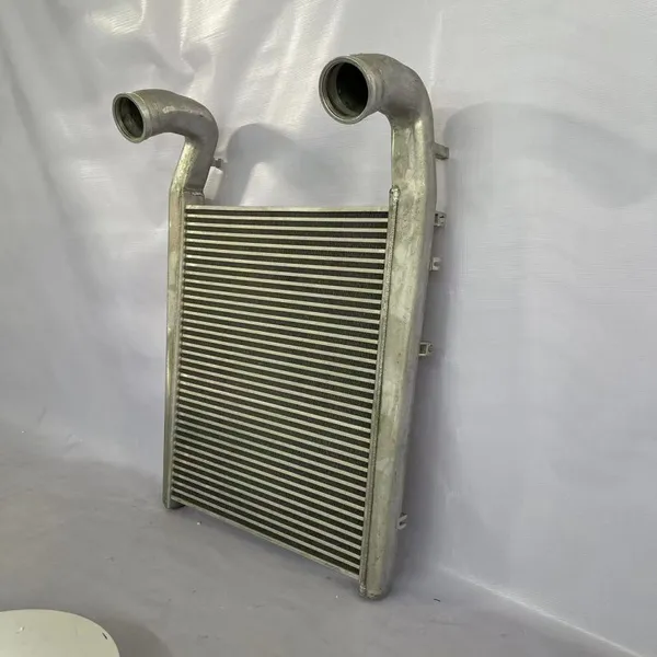 Factory Direct Sales SINOTRUK Truck Parts Intercooler/aftercooler Assembly WG9918530002 D12 D10 photo-3