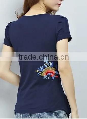 Folk Embroidery Show Thin Asymmetric Hem With Short Sleeves in Summer of Embroidery Tshirts photo-4