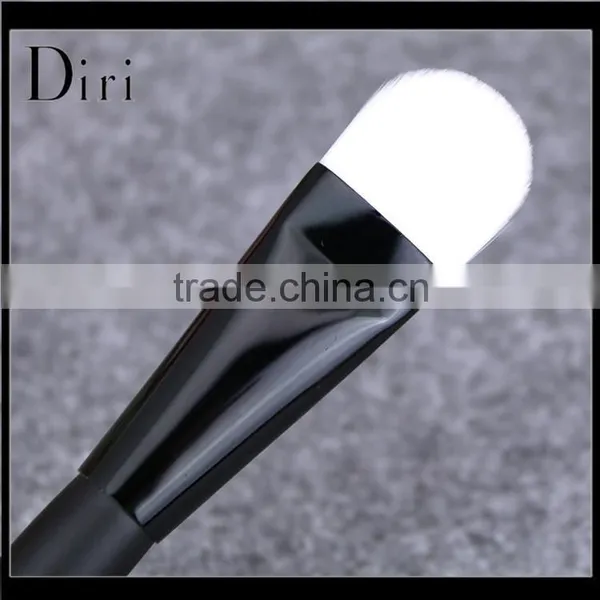 Factory Professional Custom Makeup Brushes Manufacturer photo-4