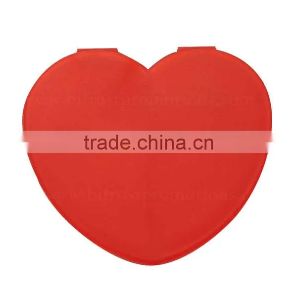 Mini Plastic 2 Comparterment Heart Shaped Pill Box photo-2