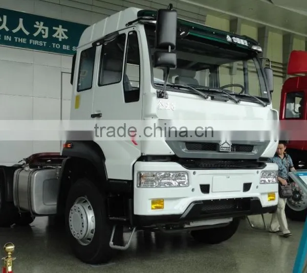 SINOTRUK 6*4 Truck Tractor photo-4