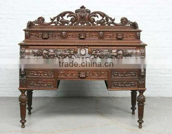 Wood carved Vintage antique writing table