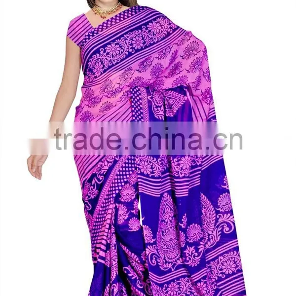 Flower Printed Saree With Blouse Piece in Maching in Saree photo-4