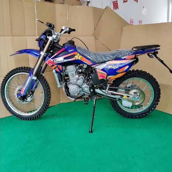 250cc Off-Road Dirt Bike With Front & Rear Disc Brake for Aggressive Riding