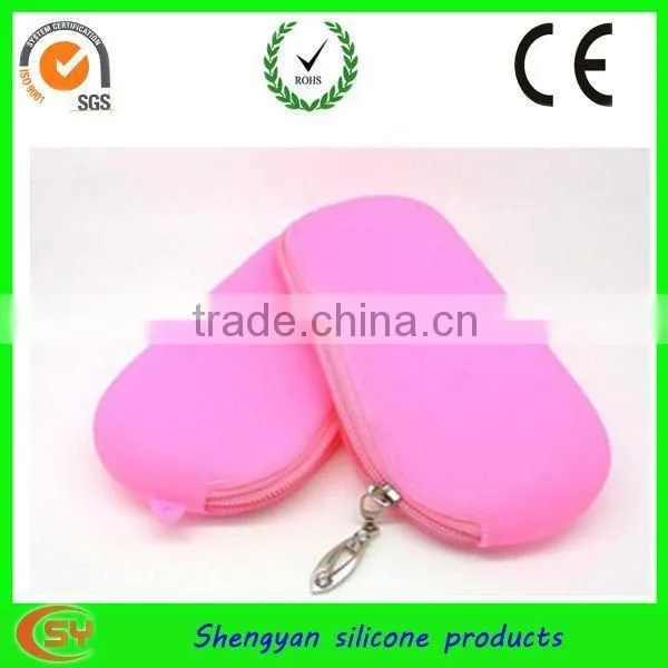 Loverly Pink Zipper Style Silicone Pouch for Glasses
