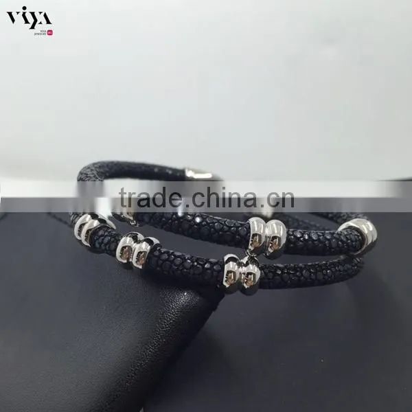 2016 New Trendy Most Popular Wholesale New Year's Gift Item Luxury Stingray Leather Bracelet For Men photo-3