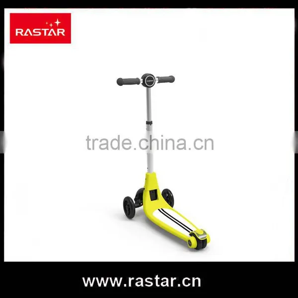 Rastar Kid Toy China Stunt Toy Flash Light Scooter 3 Wheels photo-5