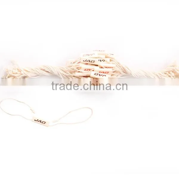 China Manufacturer Garment Plastic Seal Tag photo-2