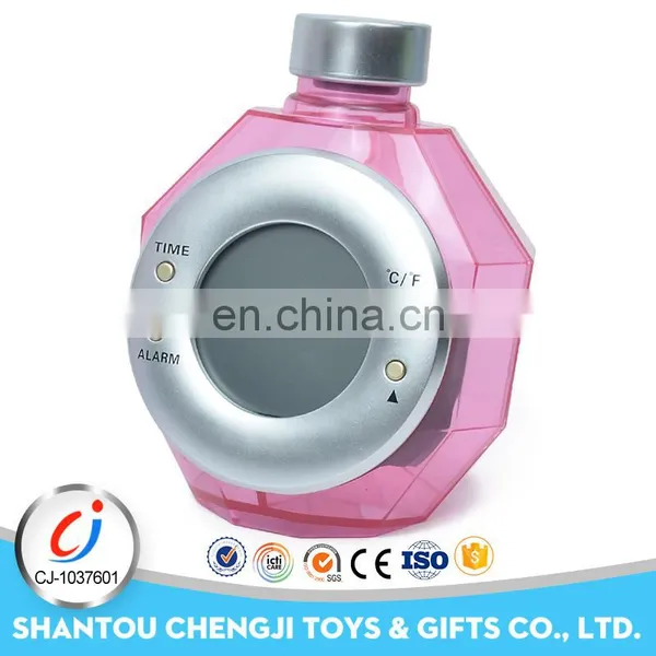 China Manufacture Plastic Funny Water Powered Clock