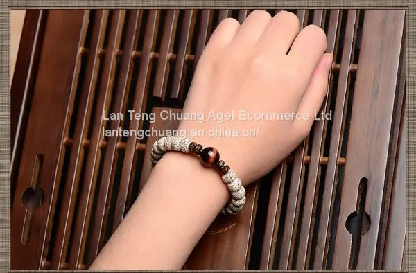 Diayam on Hand Bodhi Bodhi Beads Bracelet Folk Style and Year of Fate Lap Beads photo-2