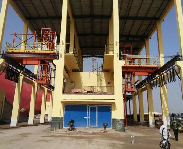 Saimo's Auger Type Sampling Systems AUGER SAMPLING SYSTEM FOR TRUCK