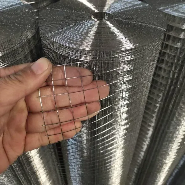 Welded Wire Mesh Rolls - Standard Compliant PVC Coated Low Carbon Steel photo-2