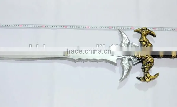 World of Warcraft Animation Sad PU Sword, Sheep Head Sword Film Props, Simulation Model Military Weapons photo-4