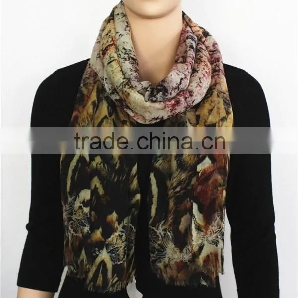 Printmaking Style Wool Scarf photo-2