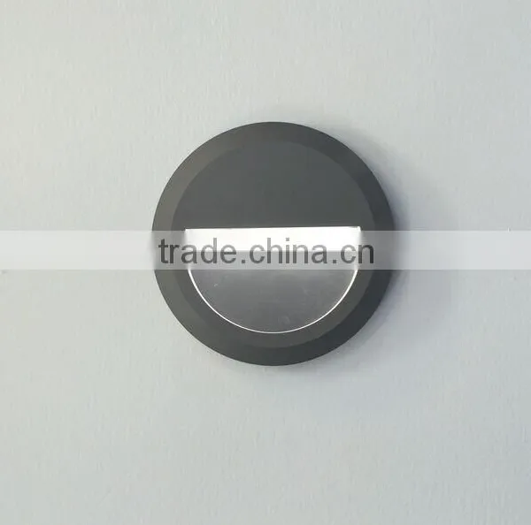 Surface Mounted Decorative Indoor LED Step Light/ Solar Step Light photo-3