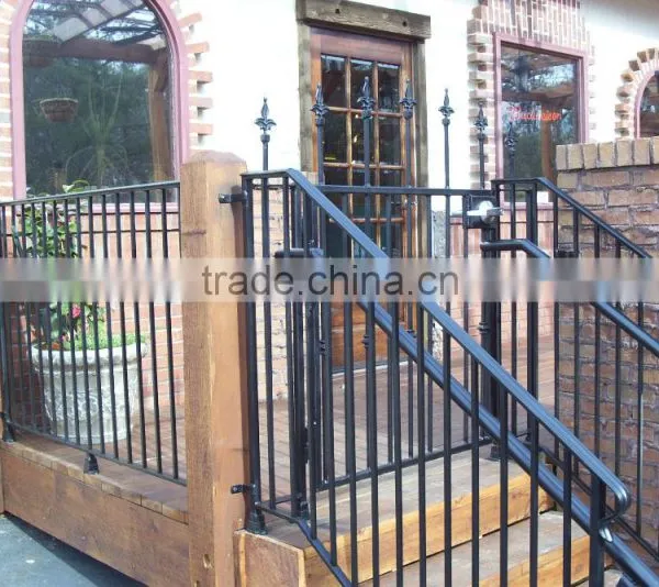 Top Quality Iron Steel Stair Railing photo-6