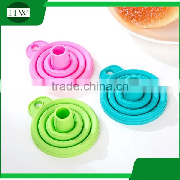 Kitchen Accessories Mini Portable Hanging Silicone Collapsible Hopper Funnel photo-2