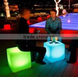 Morden Solar Powered Glowing Lighting Hard Plastic 3D Waterproof LED Cube for Outdoor/ Indoor photo-5