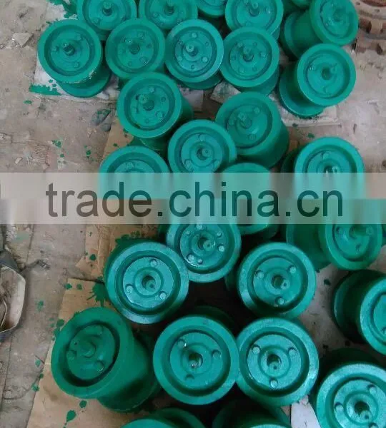 Factory Direct Sales Supporting Wheel for Crawler Hand Tractor Diameter 220mm photo-4