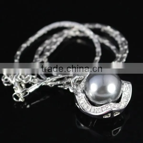 White Gold Austrian Crystal Imitation Pearl Necklace photo-2