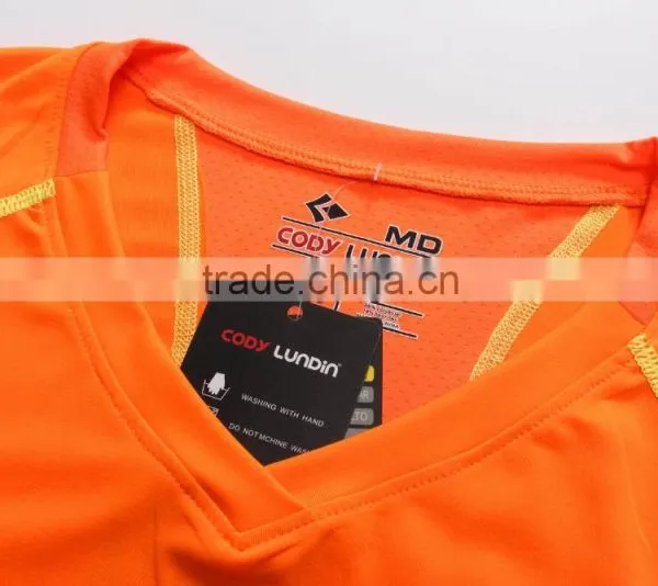 Custom Fashion Comfortable V-neck Plain Short Sleeve Compression Shirt Women 2016 photo-4