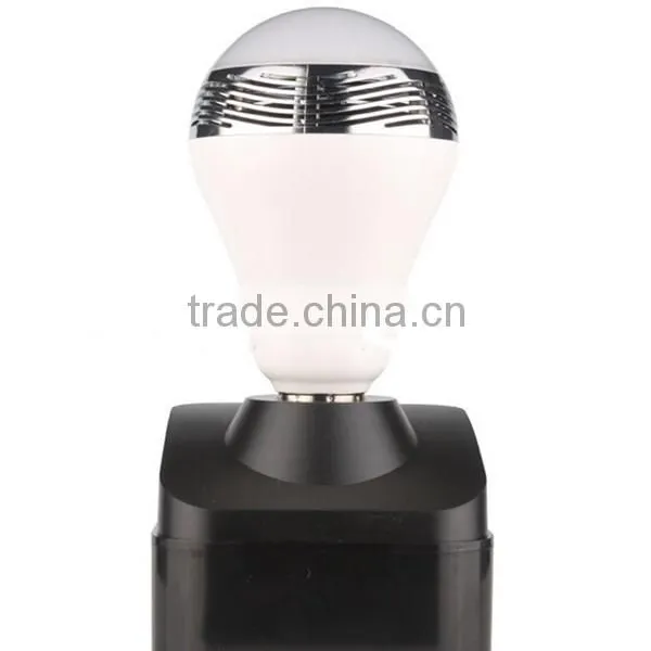 Factory Price Remote Control Led Flashing Dog Collar Speaker photo-4