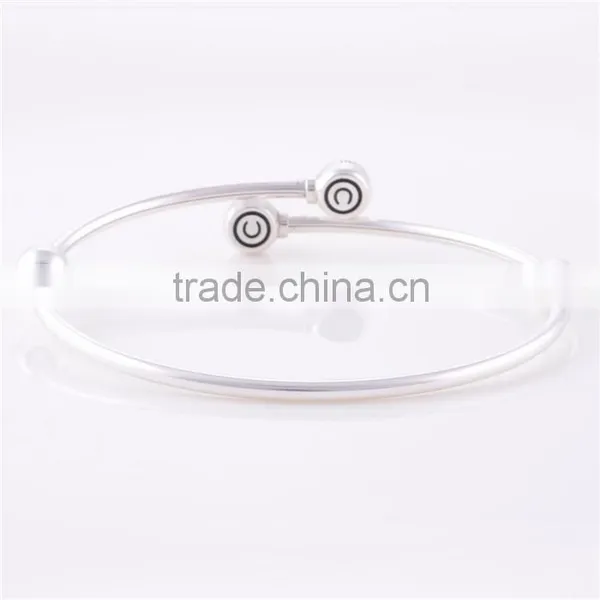 Hot Welcome Adjustable Fancy Simple Design Bangles photo-6