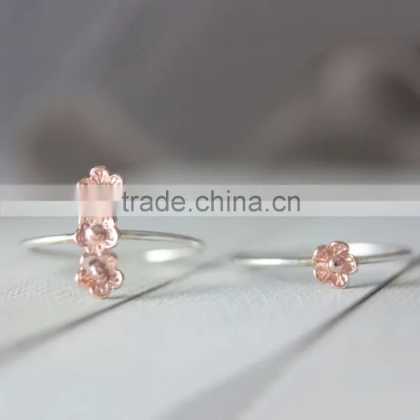 Latest Design Girls Top Favor Silver Flower Ring Design for Sale
