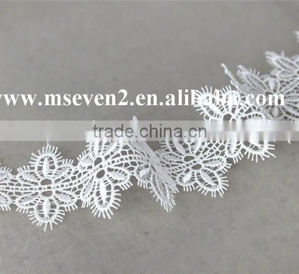 Nice White Color 100% Polyester Material Ladies Scolloped Shaped Lace Trim Eyelash Embroidery Lace in 4.5cm photo-3