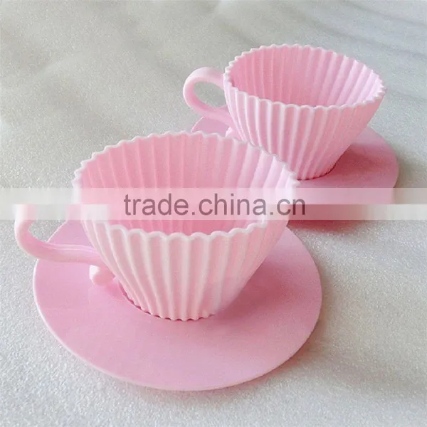 4pcs Easy Cleaning Bakeware Banana Cup Silicone Cake Mould photo-3