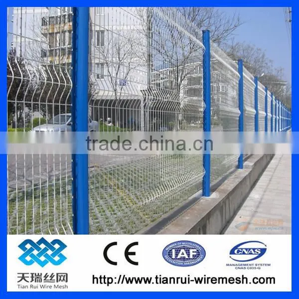 Europe Welded Triangle Bending Fence /welded Folding Fence photo-2