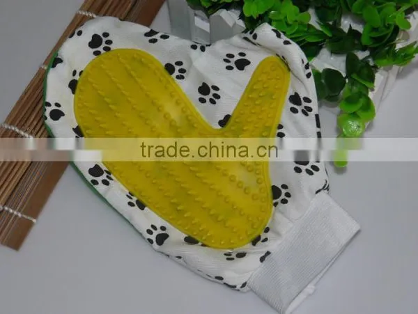 2015 Colorful Pet Dog Bathing Glove photo-3