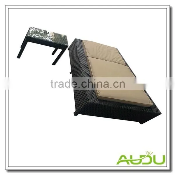 Audu Sun Lounger With Side Table Rattan Swimming Pool Dining Table photo-6