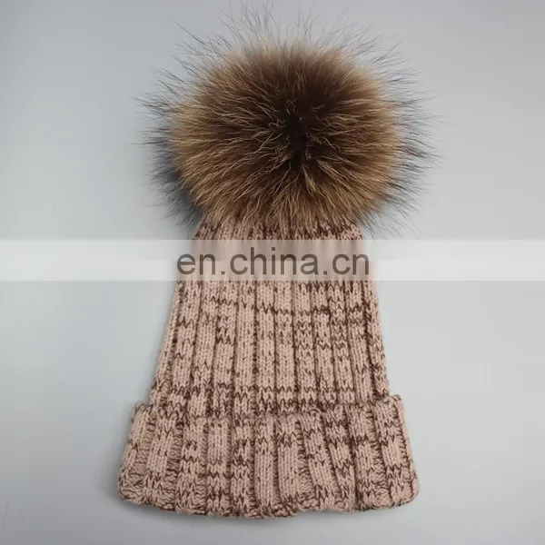 Fashion Pattern Pompon Hat With Lurex Acrylic Knitting Hat With Pompon photo-5