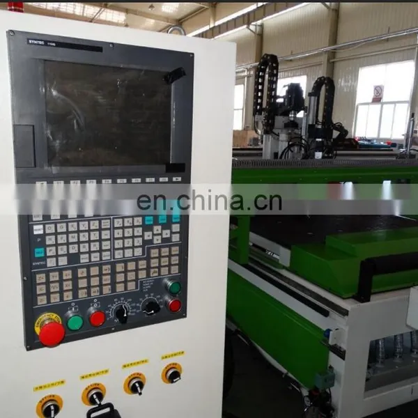Auto Loading Unloading Device 1325 CNC Router With Boring Head photo-4