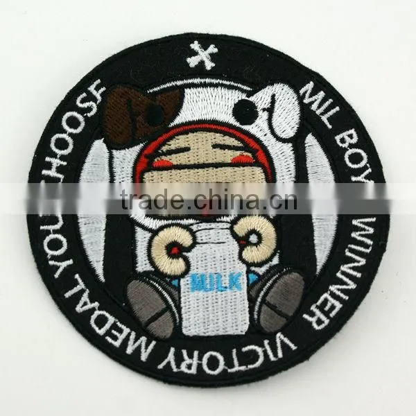 2014 High Quality Custom Embroidery Patch With Gold Thread
