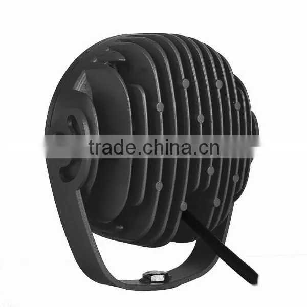 Factory Direct Sale 6inch 70w 10-30v Led Driving Light Led Headlight Led Worklight for Truck,ATV,UTV,SUV,Boat photo-3