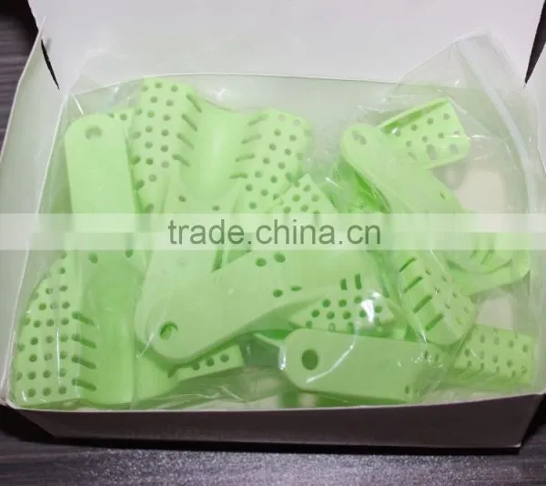 Green Autoclavable Autoclavable Plastic Dental Impression Trays photo-2