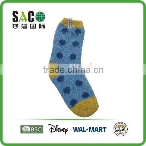Colorful Dots Pattern Fluffy Socks photo-3