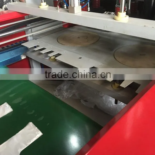 Automatic 800model Vest Bag Making Machine of Hot Sealing Hot Cutting Type photo-2