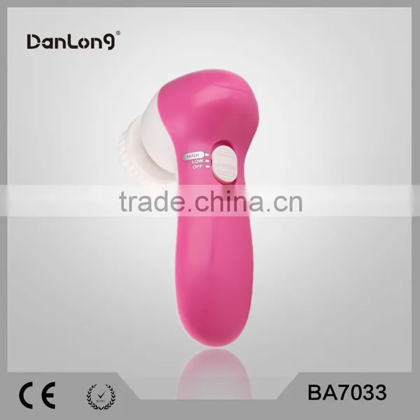 2015 OEM & ODM Manufacture High Quality Rotate Facial Brush 5 in 1 Beauty Massager photo-3