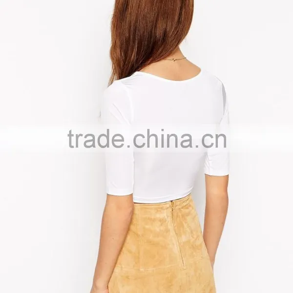 Latest Arrival Glamorous Petite Wrap Front Crop Top With Breathable Fabric photo-3