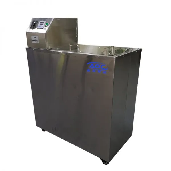 Salt bath, salt liquid constant temperature test tank