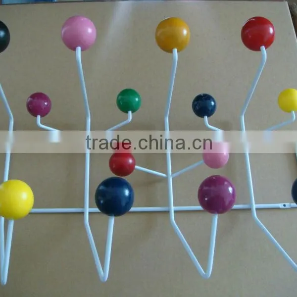 Bedroom ball decorative iron coat hanger