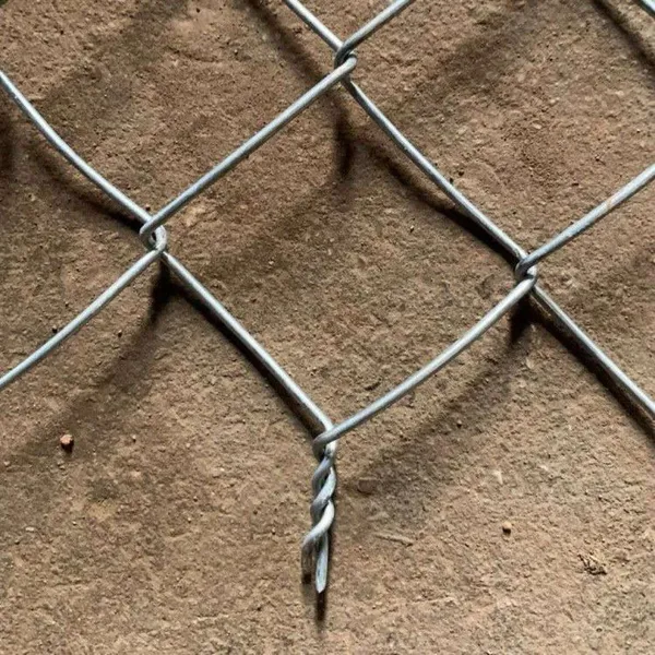 Cerca de arame em malha com calibre de arame de 3mm e abertura de malha de 60mm photo-3